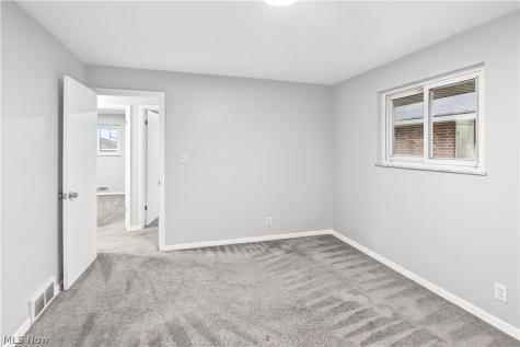 12304 Havana Road Garfield Heights OH 44125