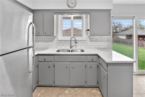 12304 Havana Road Garfield Heights OH 44125