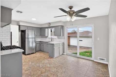 12304 Havana Road Garfield Heights OH 44125