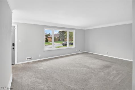 12304 Havana Road Garfield Heights OH 44125