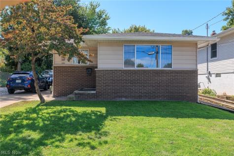 358 Washington Avenue Barberton OH 44203