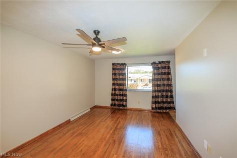 358 Washington Avenue Barberton OH 44203
