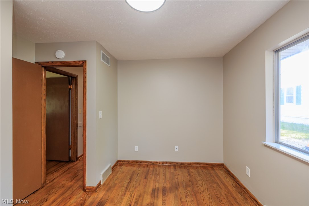 358 Washington Avenue Barberton OH 44203