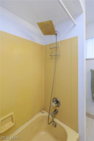 358 Washington Avenue Barberton OH 44203