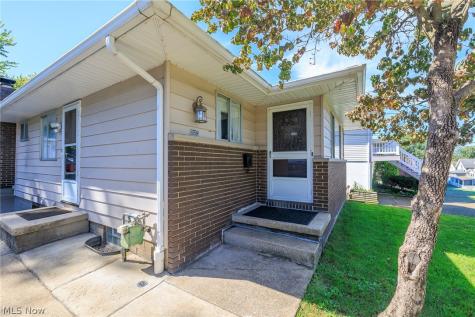 358 Washington Avenue Barberton OH 44203