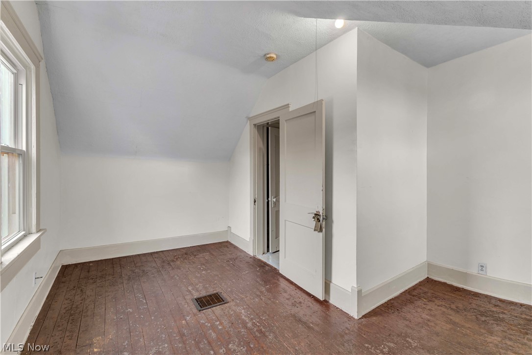 7614 Spring Garden Road Parma OH 44129