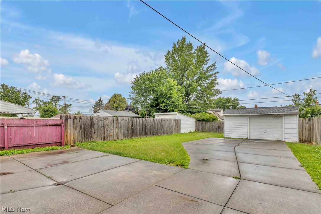 7614 Spring Garden Road Parma OH 44129