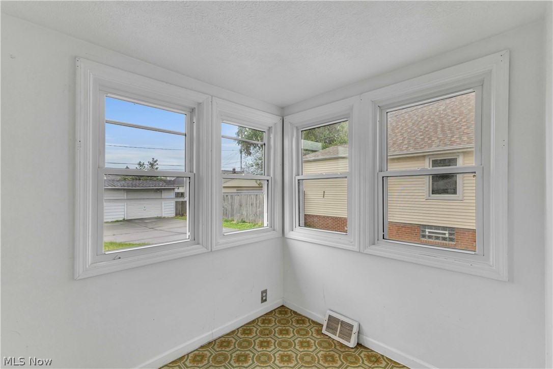 7614 Spring Garden Road Parma OH 44129