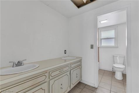 7614 Spring Garden Road Parma OH 44129
