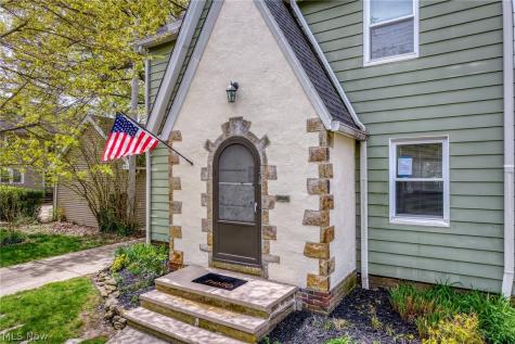 174 E 208th Street Euclid OH 44123