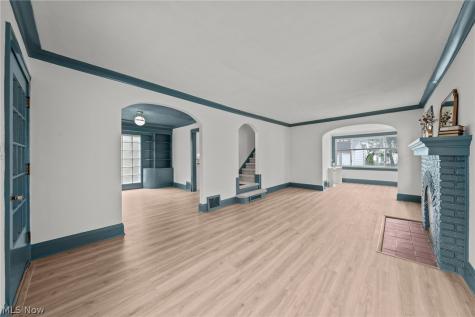 174 E 208th Street Euclid OH 44123