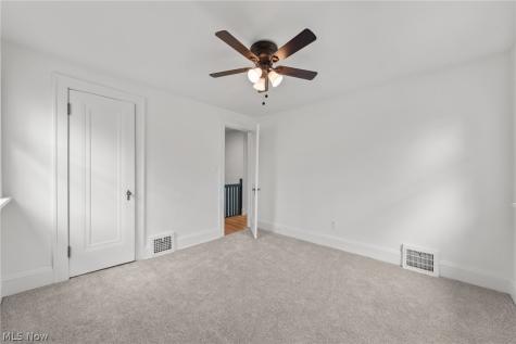 174 E 208th Street Euclid OH 44123