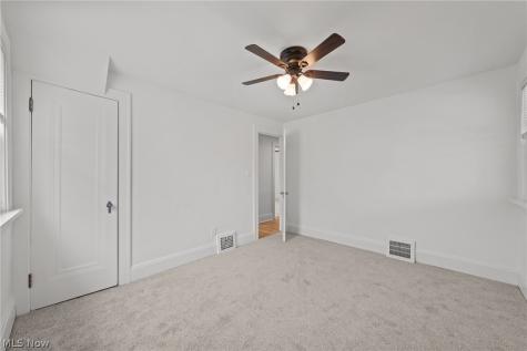 174 E 208th Street Euclid OH 44123