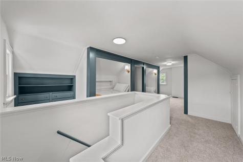 174 E 208th Street Euclid OH 44123