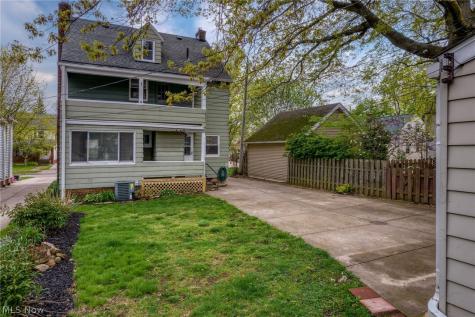 174 E 208th Street Euclid OH 44123