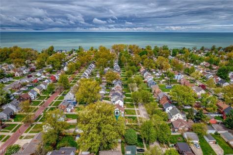 174 E 208th Street Euclid OH 44123