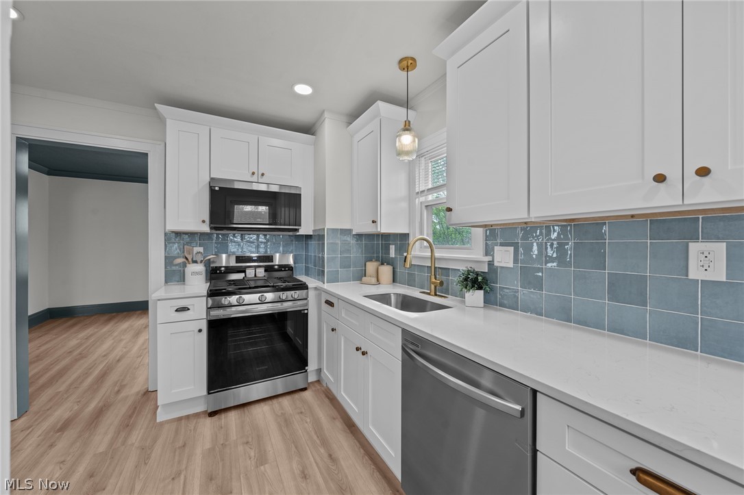 174 E 208th Street Euclid OH 44123