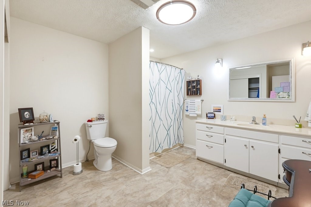 1177 Portage Trail Cuyahoga Falls OH 44223