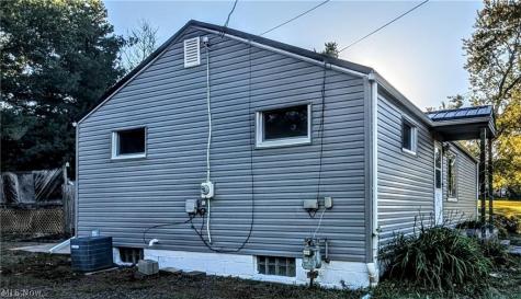 495 W Texas Avenue Sebring OH 44672