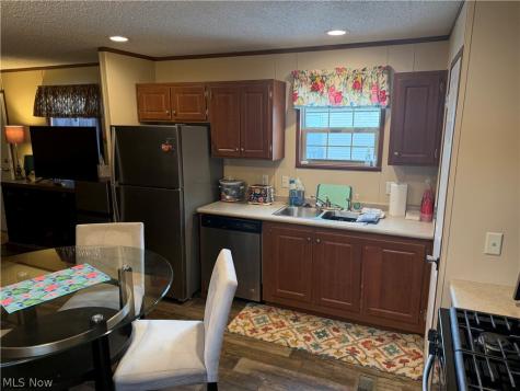 2606 Lincoln Way NW Massillon OH 44647