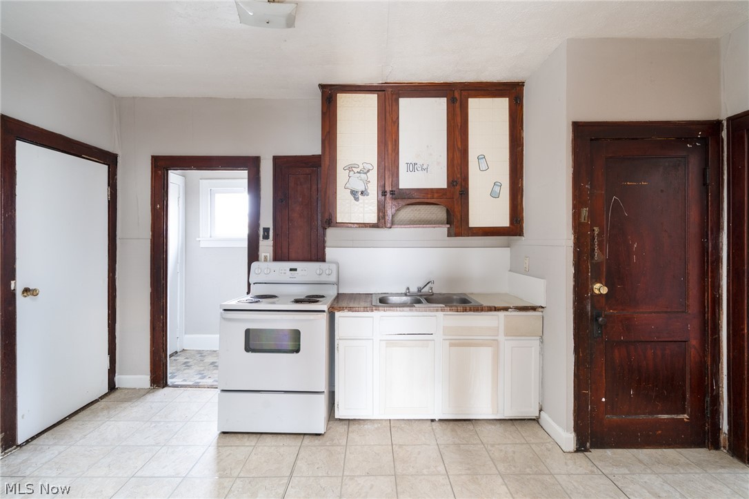 1816 E 34th Street Lorain OH 44055