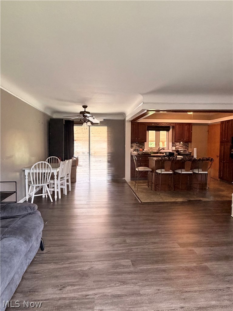 7239 Oakwood Road Parma OH 44130