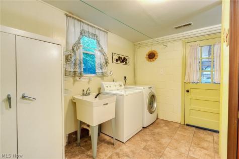 723 Orchard Road Willoughby OH 44094