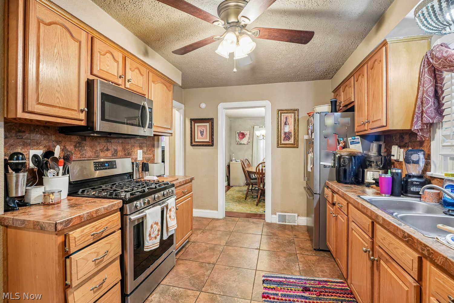 696 12th Street Campbell OH 44405