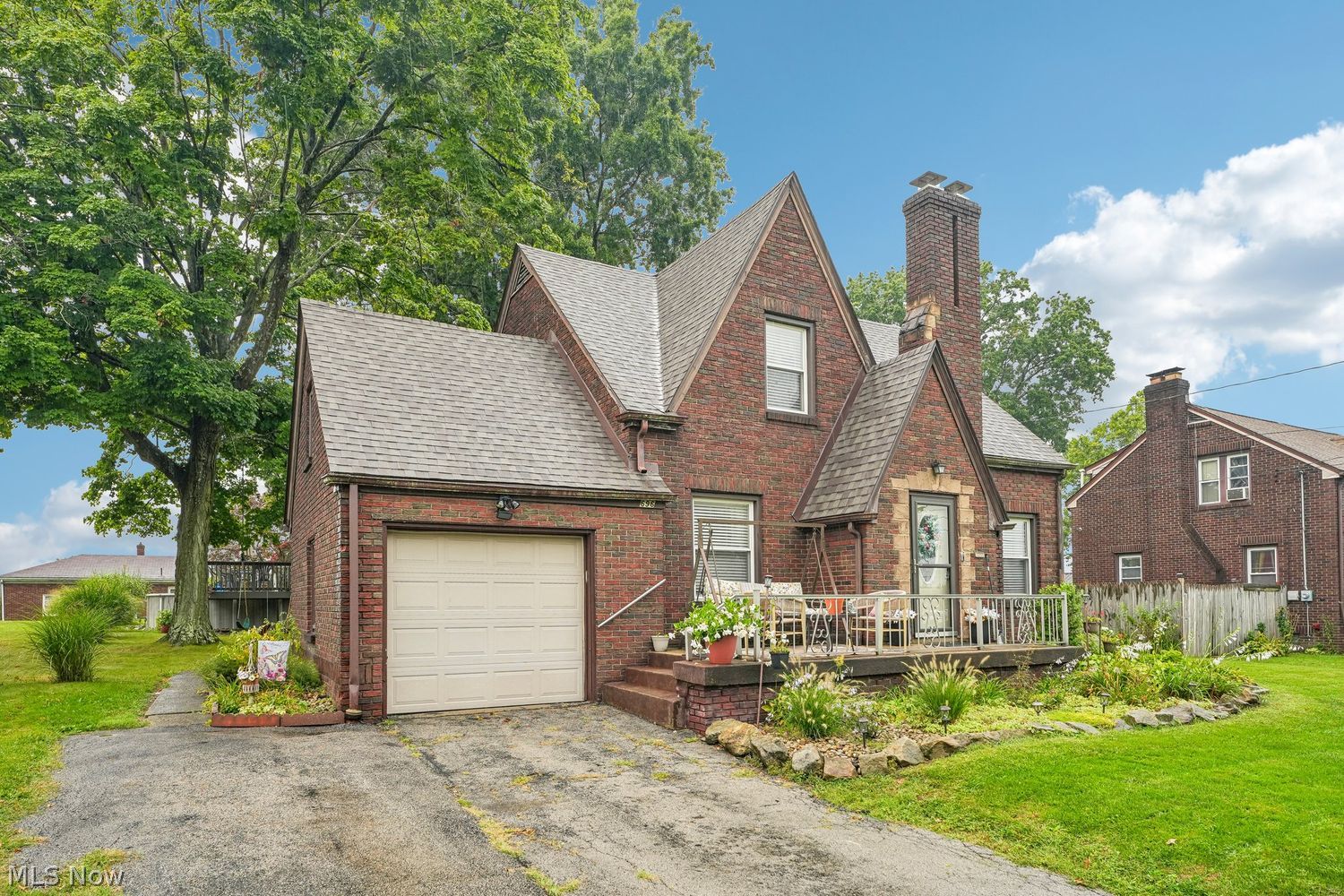 696 12th Street Campbell OH 44405