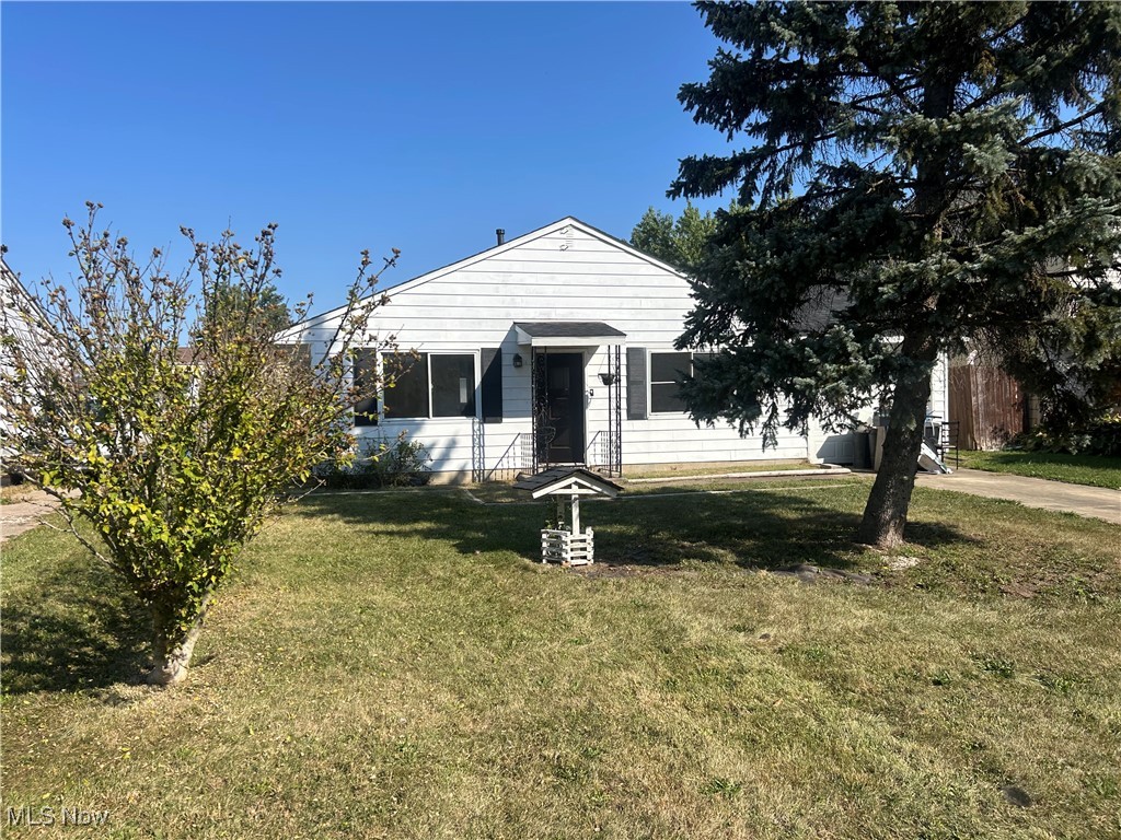 2149 Hancock Street Lorain OH 44052