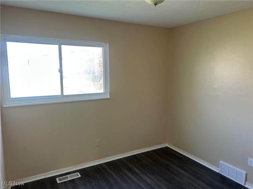 2149 Hancock Street Lorain OH 44052