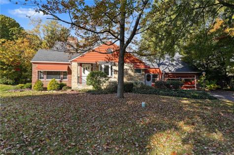 7938 Skyline Drive Broadview Heights OH 44147