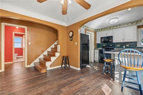 7938 Skyline Drive Broadview Heights OH 44147