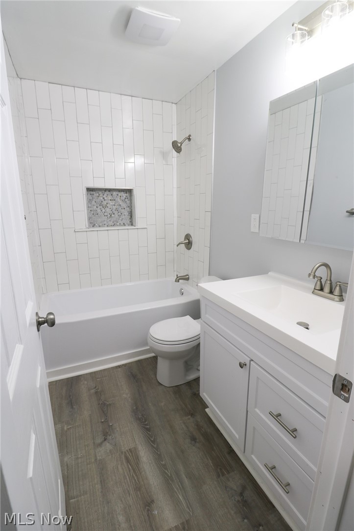 4319 W.189 Cleveland OH 44135