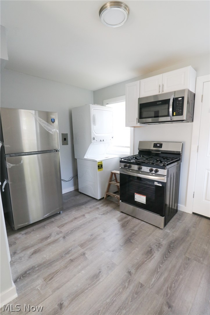 4319 W.189 Cleveland OH 44135