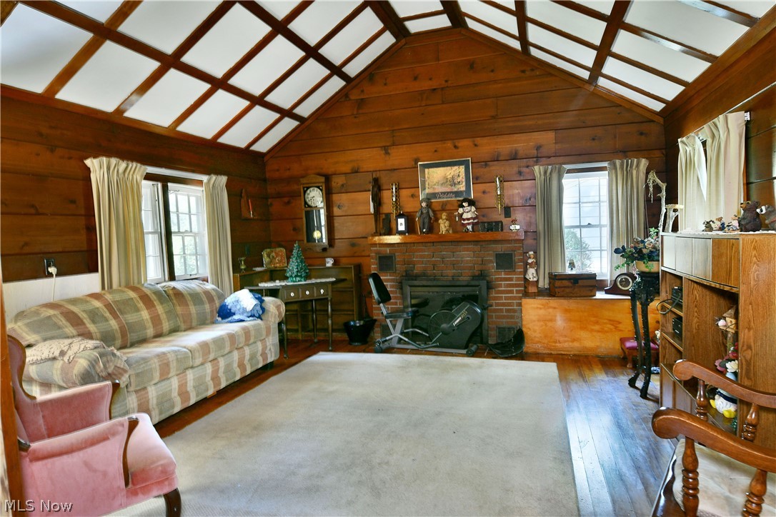 1114 Allen Smith Road Leavittsburg OH 44430