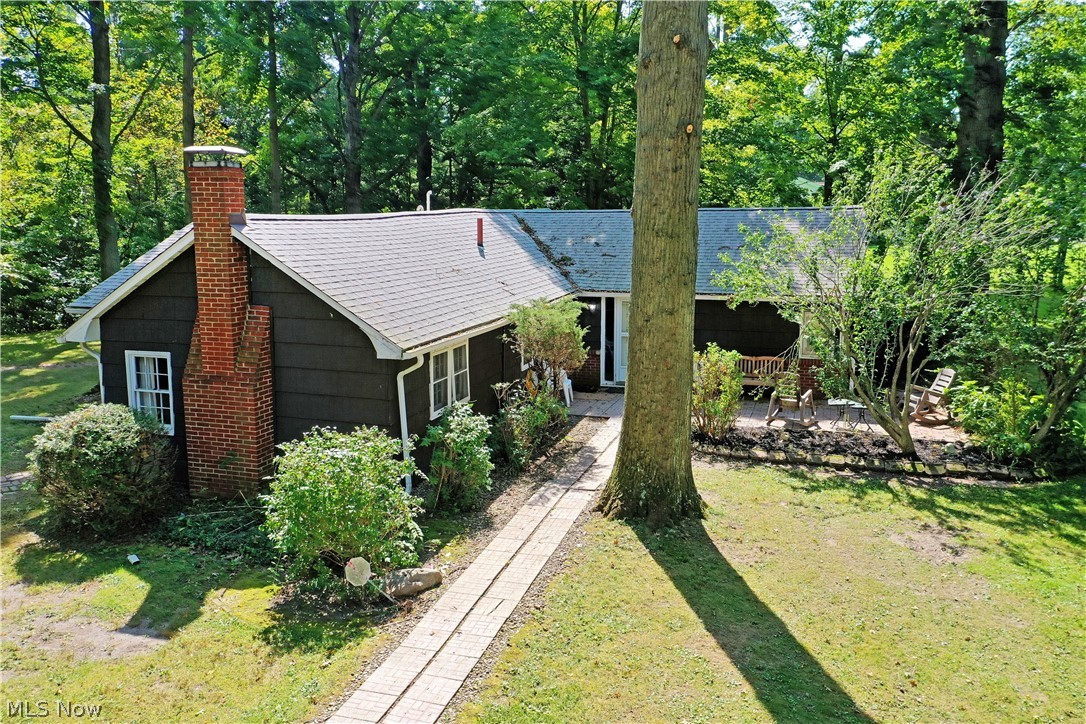 1114 Allen Smith Road Leavittsburg OH 44430