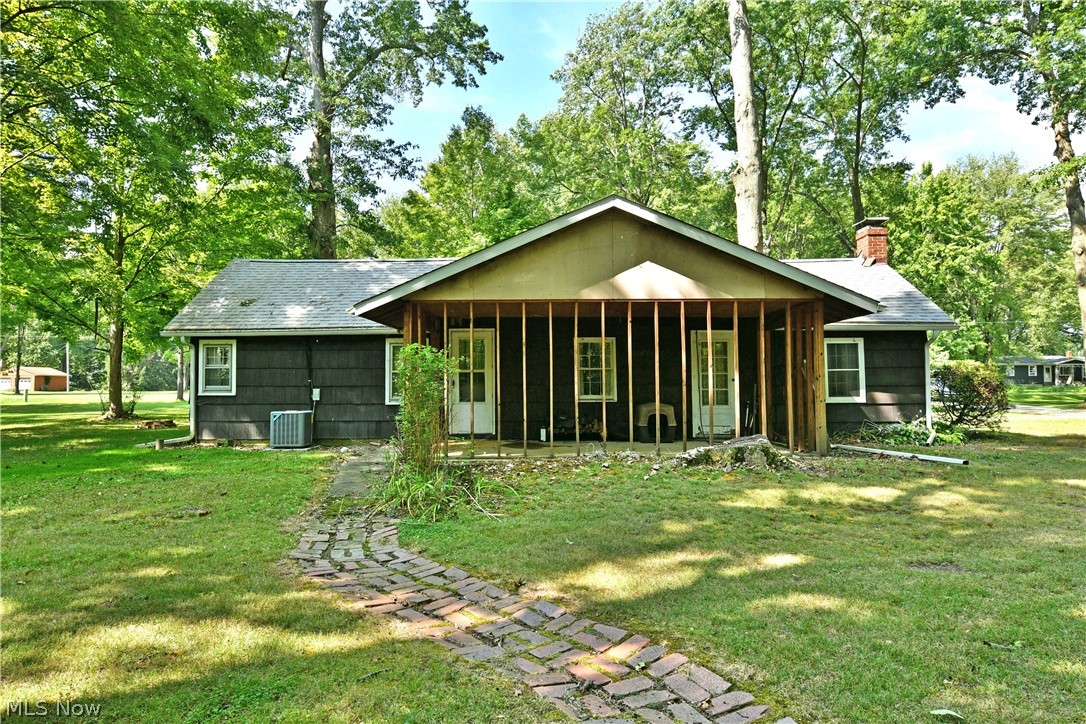 1114 Allen Smith Road Leavittsburg OH 44430