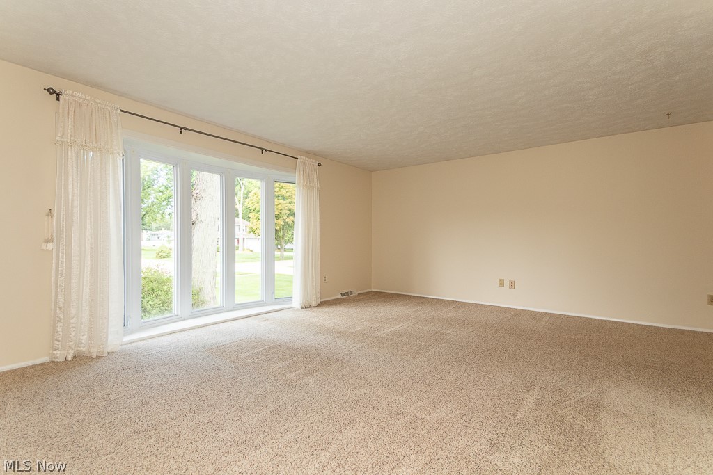 7735 Ohio Street Mentor OH 44060