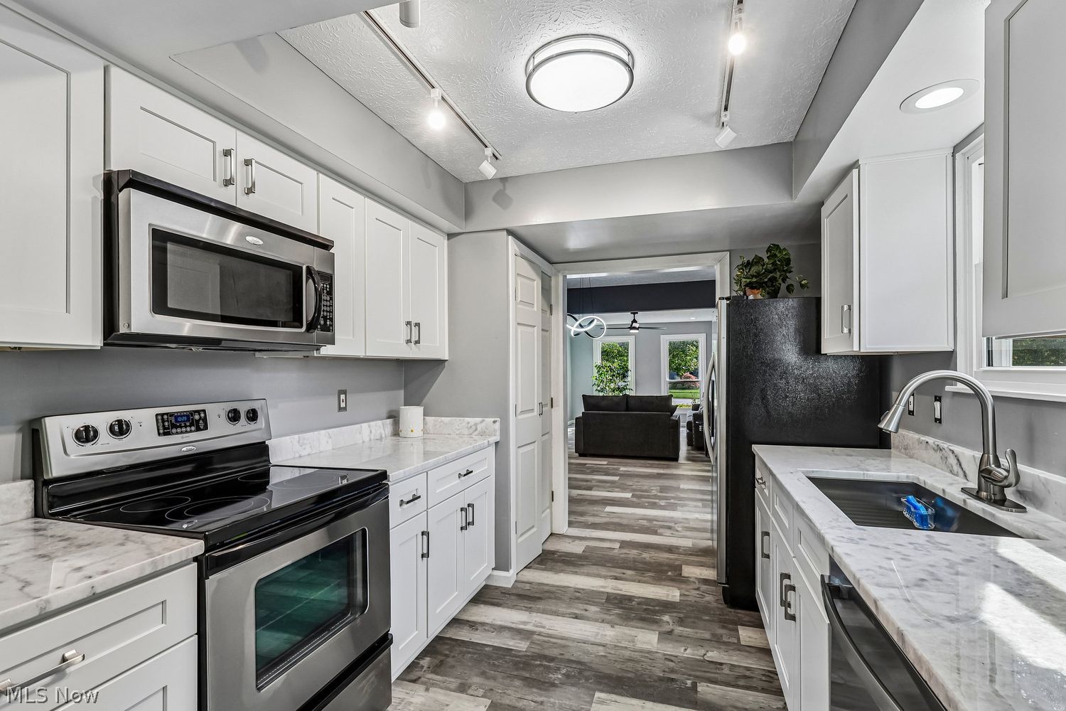 17950 Treasure Isle Circle Strongsville OH 44136
