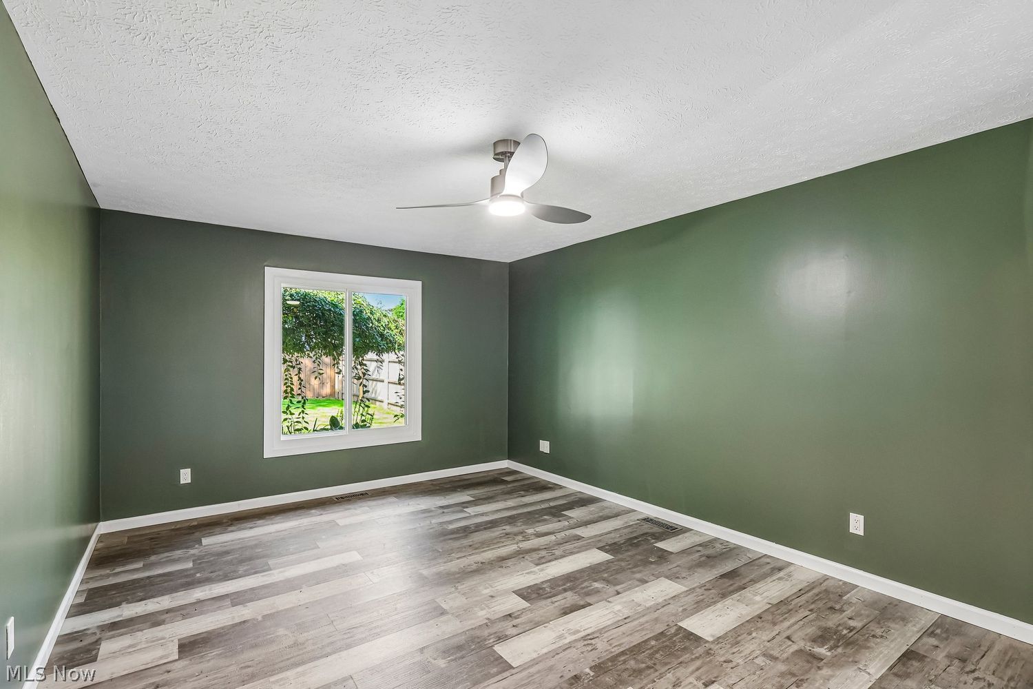 17950 Treasure Isle Circle Strongsville OH 44136