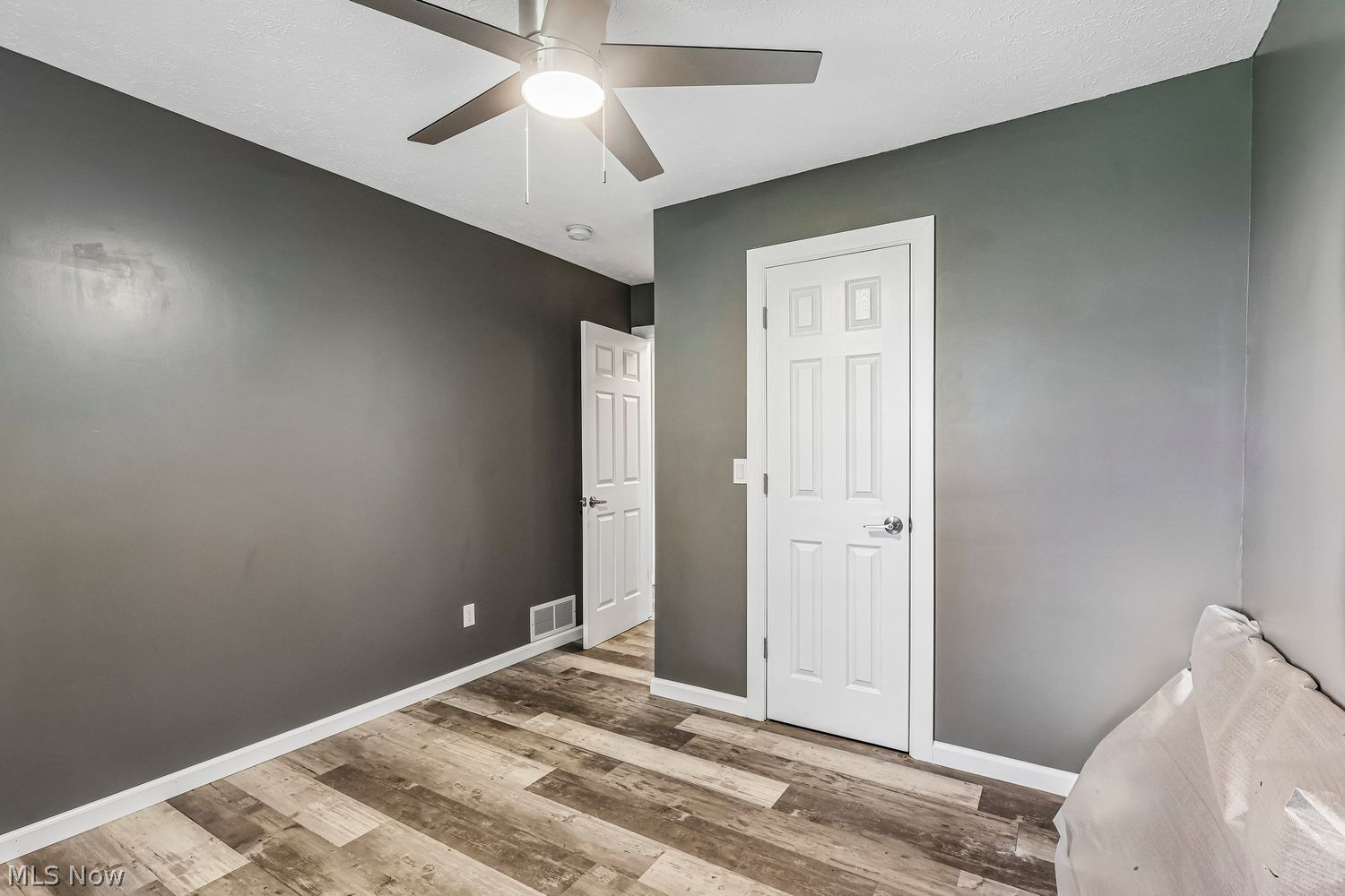17950 Treasure Isle Circle Strongsville OH 44136