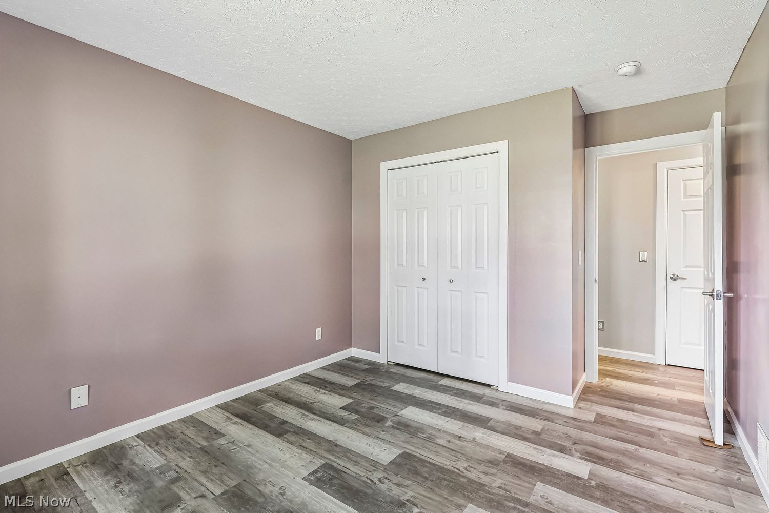 17950 Treasure Isle Circle Strongsville OH 44136