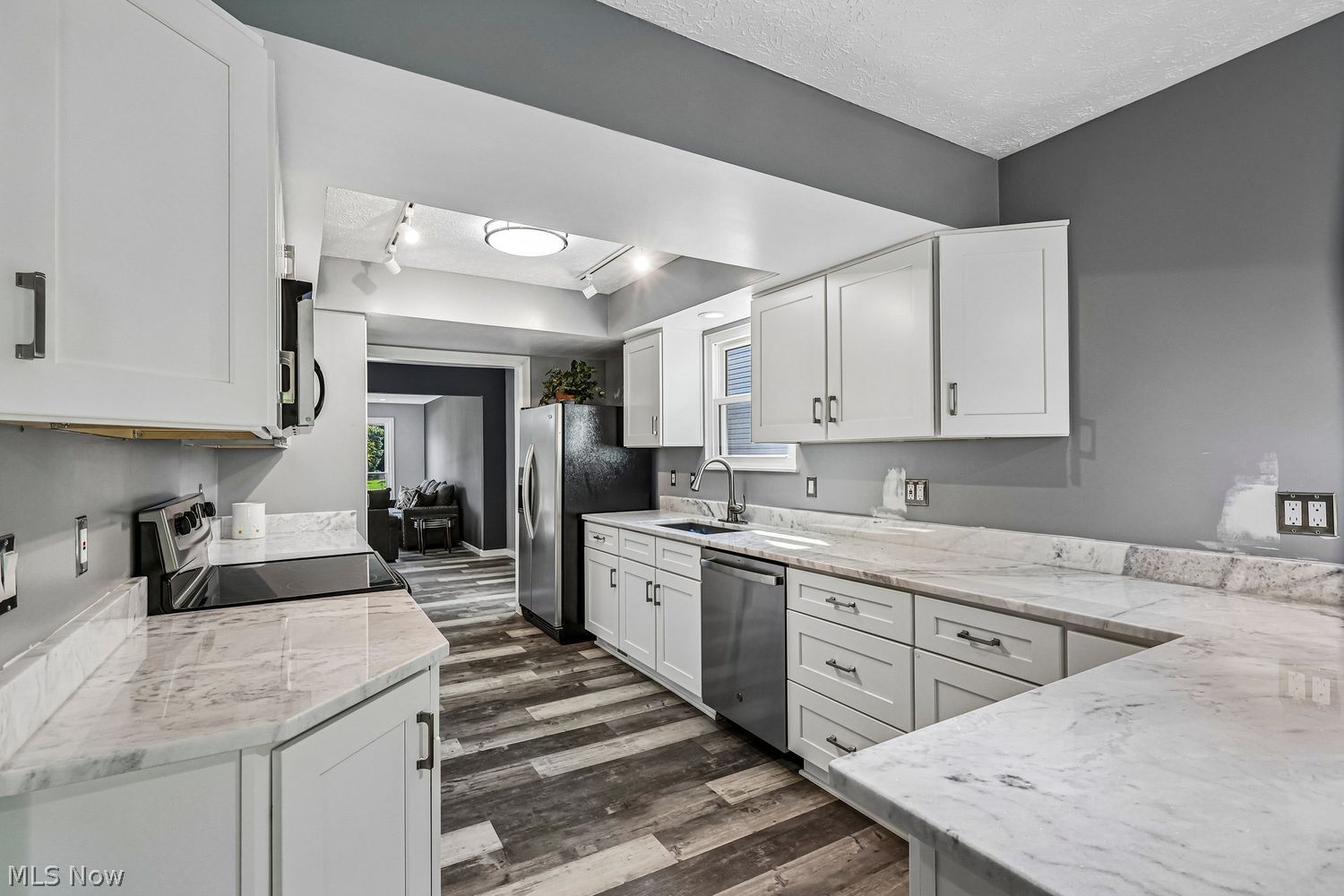 17950 Treasure Isle Circle Strongsville OH 44136