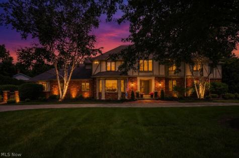 3611 N Fork Drive Bath OH 44333