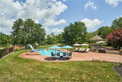 3611 N Fork Drive Bath OH 44333