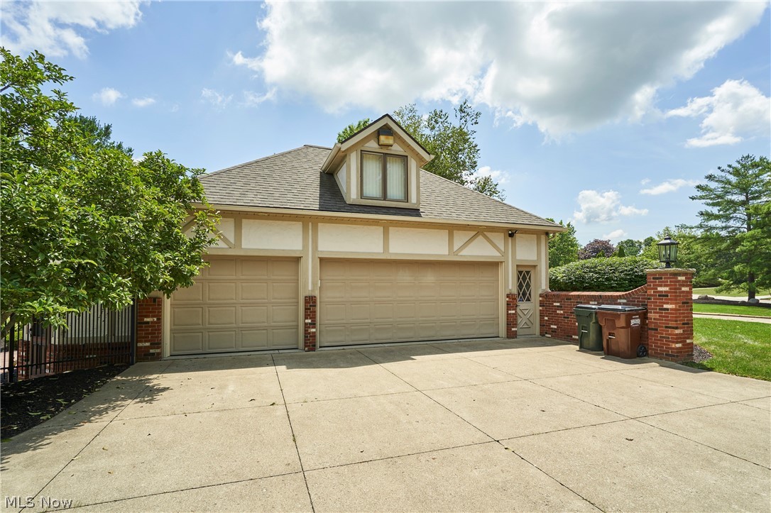 3611 N Fork Drive Bath OH 44333