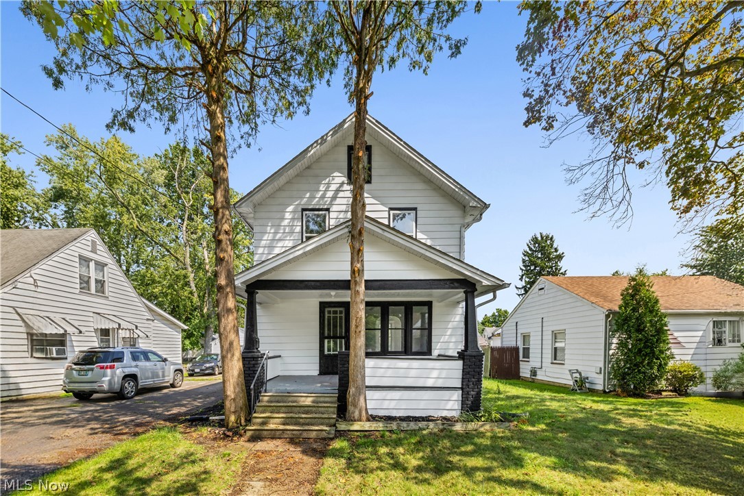 1117 Rogers Avenue SE Warren OH 44484