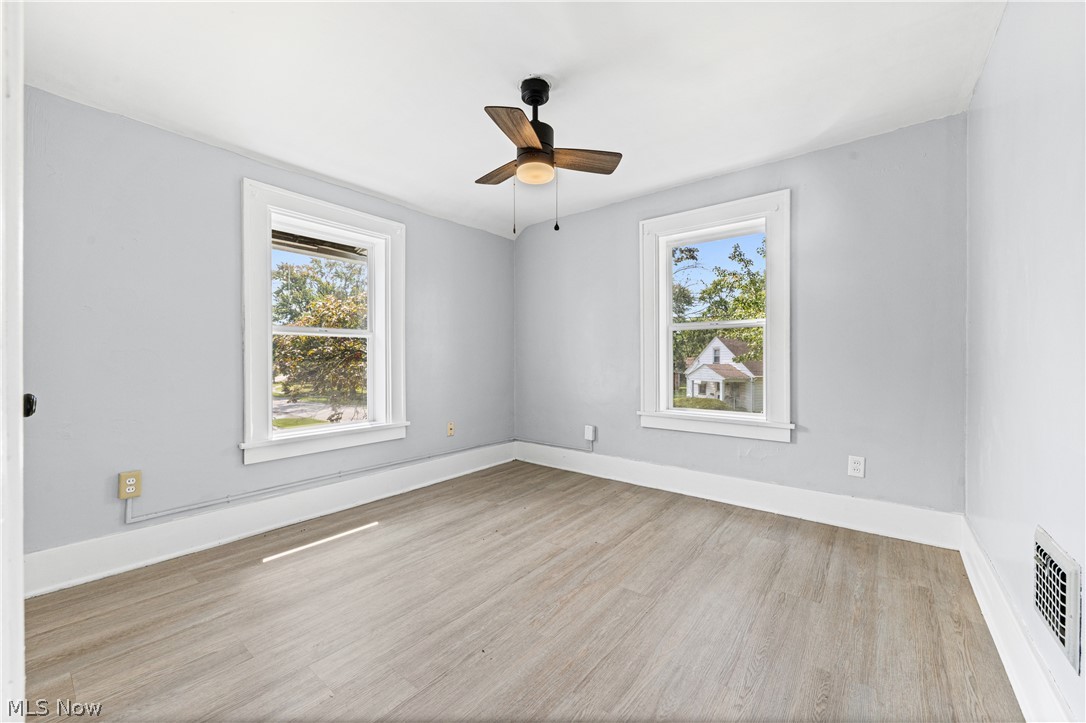1117 Rogers Avenue SE Warren OH 44484
