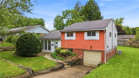 2534 Sierra Drive Youngstown OH 44511